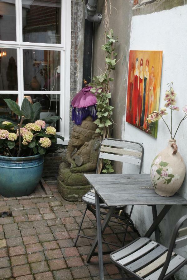 Downtown46 Bed and Breakfast Bergen op Zoom Buitenkant foto